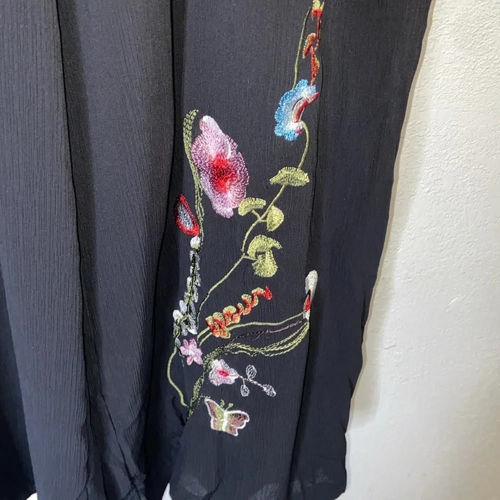 Gibson Latimer Black Embroidered Cold Shoulder Wide Leg Cropped Lined Jumpsuit - Picture 8 of 14